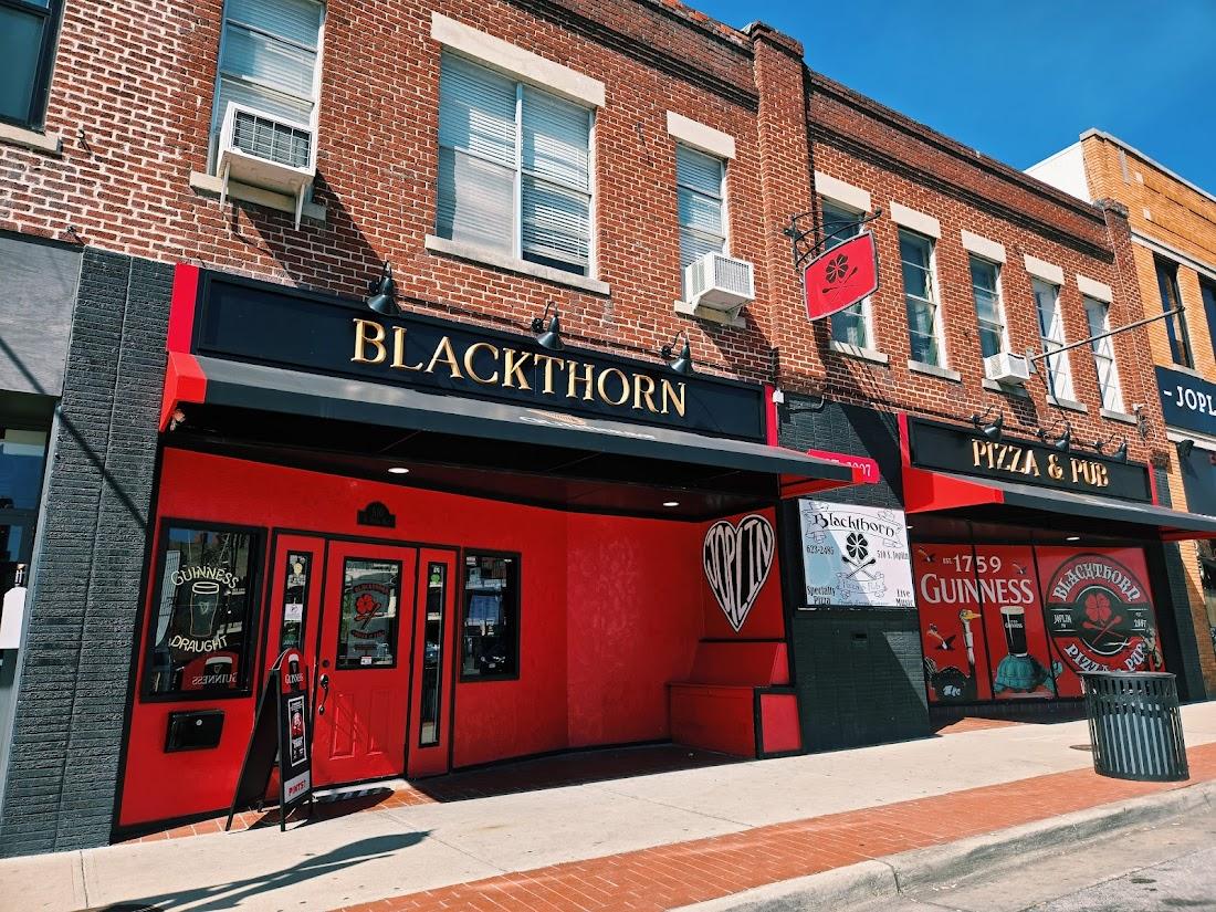 Blackthorn Pizza & Pub