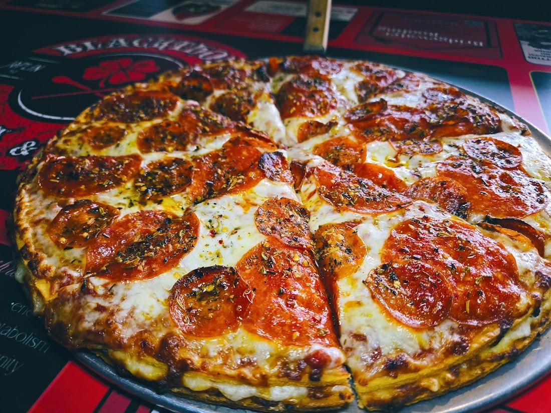 Blackthorn Pizza & Pub